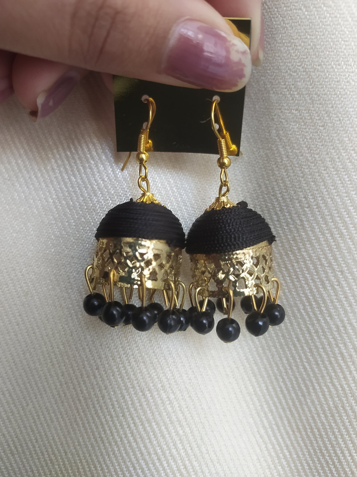 Black Jhumka (Earrings)
